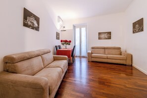 Smart TV, books, video library, stereo