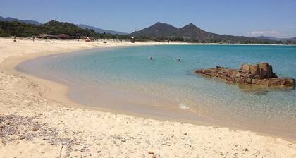 Location Villa Ă Cala Sinzias Ă 150 m de la mer