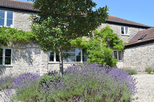 Romantic and peaceful in a stunning location