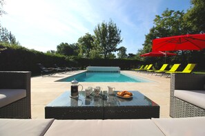 Piscine extérieure, piscine chauffée