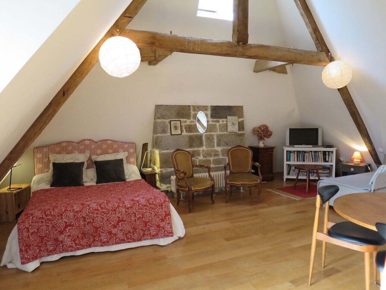 1 bedroom, desk, iron/ironing board, travel crib