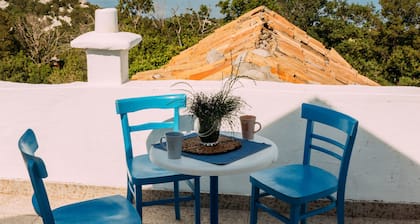 Casa tranquila en el antiguo pueblo cerca del mar