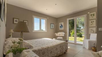 4 chambres, fer et planche Ă repasser, Wi-Fi, draps fournis