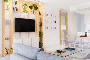 TV