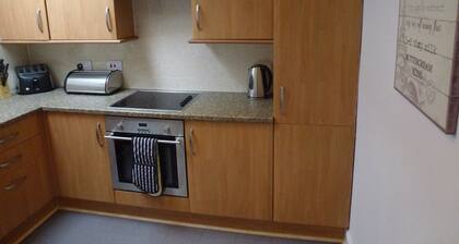 The Village Inn Apartment is set in the heart of Scotland