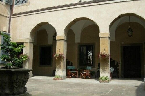 Elegant, confortable flat in historical house, in the heart of Città Alta