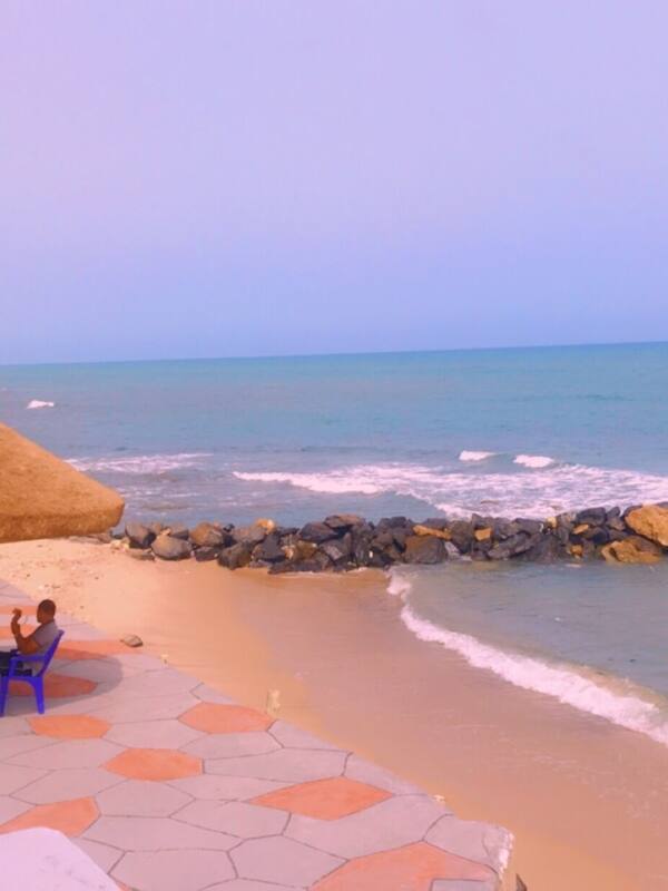 Private beach, beach umbrellas, beach towels