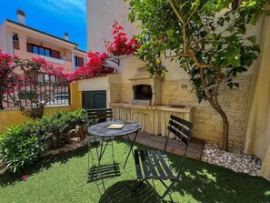 Outdoor dining - Home For You in Costa Smeralda (OLBIA)