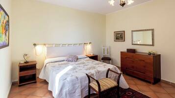 5 chambres, fer et planche Ă repasser, Wi-Fi gratuit, draps fournis