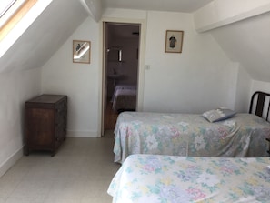 3 bedrooms, iron/ironing board, free WiFi, wheelchair access - DINARD VACATION RENTAL HOUSE (Dinard)
