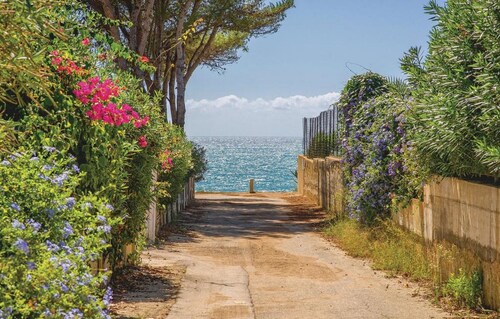 Houses Yucca apartments 150 meters from the sea