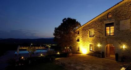LUXURY STONE FARMHOUSE