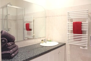 Dusche, Handtücher