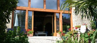Rustic loft in rural village 25 minutes south of Carcassonne