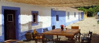 Accommodation for groups / artistic residence