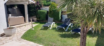 Magnificent Villa with private pool and garden Cap7P Free Wifi