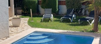 Magnificent Villa with private pool and garden Cap7P Free Wifi