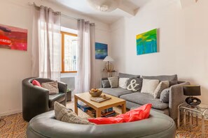 TV, DVD player, books, video library