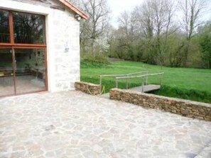 Property grounds - Country Cottage / Gite - SECONDIGNY (Secondigny)