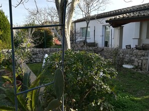 住宿地面