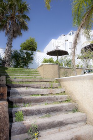 Property grounds - MARINA 2 - Penthouse Sea-Views - Private terrace. Swimming Pool. Air Cond+Heat (Conil de la Frontera)