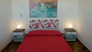 4 camere, ferro/asse da stiro, lenzuola