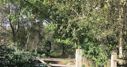 Cottage in einer ruhigen Umgebung am See mit Stränden, Spaziergängen und dem Broads in der Nähe