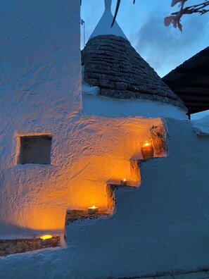 Property grounds - Trullo della Luna – Authentic Trullo with Private Pool (SAN MICHELE SALENTINO)