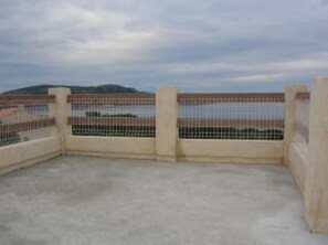 Property grounds - Apartment/ flat - Calvi (Calvi)