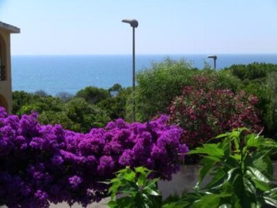 Sinis - House with garden on the sea with beautiful sea view