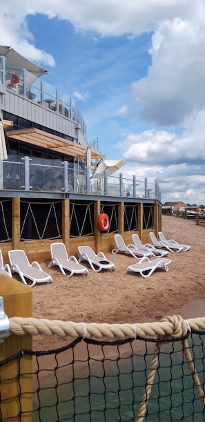 Property grounds - Lakeside Lodge with 6 berth hot tub and private fishing peg (Tattershall)