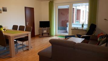 TV, books, stereo