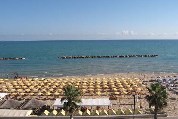 Strand