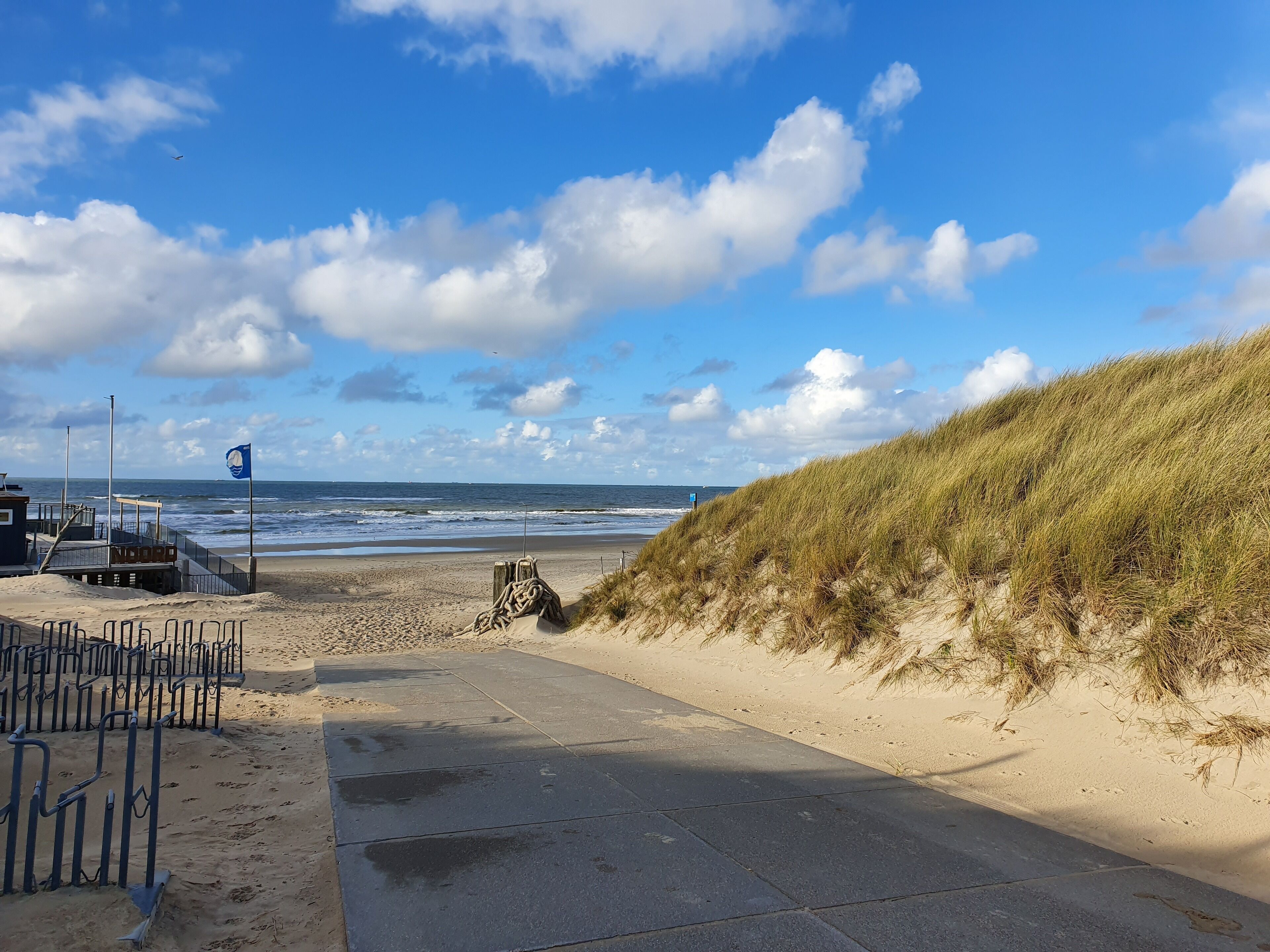 In Strandnähe, Liegestühle