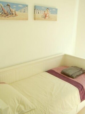 3 bedrooms, iron/ironing board, free WiFi, bed sheets - Beautiful 3 bedroom apartment in London (Tooting)