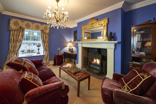Interior - Galway Period Carriagehouse n Private Country Estate (Caherlistrsne)