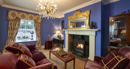 Galway Period Carriagehouse n Private Country Estate
