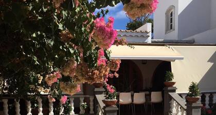 HOUSE IN HONDA BEACH, PRIVATE POOL, TERRACE, WIFI, 400M FROM THE BEACH