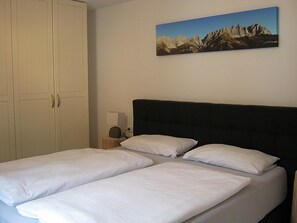 1 bedroom, iron/ironing board, free WiFi, bed sheets