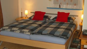 1 bedroom, iron/ironing board, travel crib, free WiFi