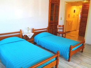 2 bedrooms, free WiFi, bed sheets - Apartments for Summer Holidays (Kefalonia)