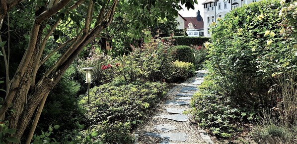 Property grounds - Perfect for trade fair visitors as well as for those curious about Leipzig (Schkeuditz)