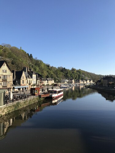 Beautiful apartment at Port with stunning river views.