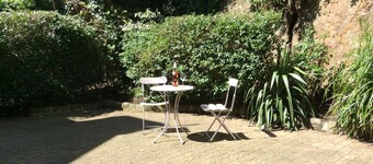 Beautiful apartment at Port with stunning river views.