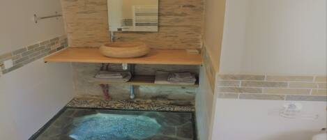 Towels, toilet paper