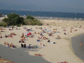 Vlak bij het strand, strandlakens