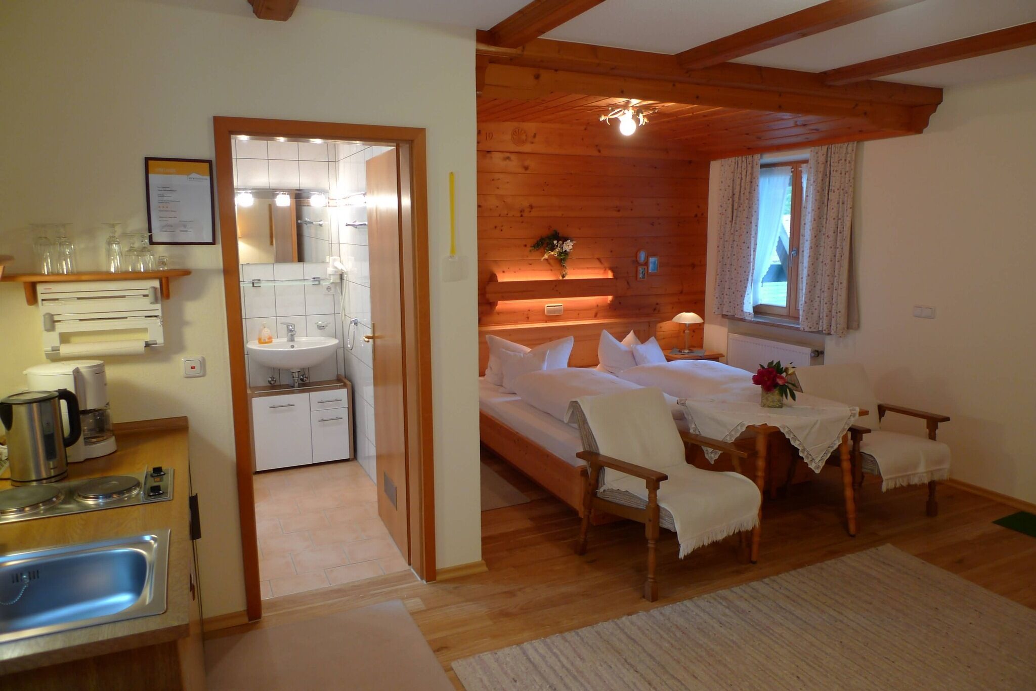 1 Schlafzimmer, Zimmersafe, Bügeleisen/Bügelbrett, kostenloses WLAN