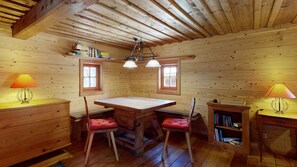 Dining - Find rest - experience nature -Aussteigen on time (Stanz im Mürztal)