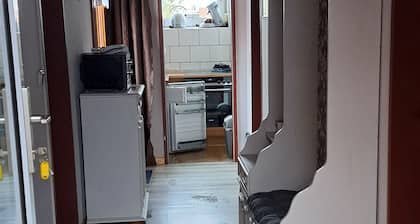 Moin und herzlich Willkommen,wir bieten unsere ebenerdige Fewo an!