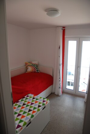 2 habitaciones, escritorio, wifi gratis y ropa de cama 